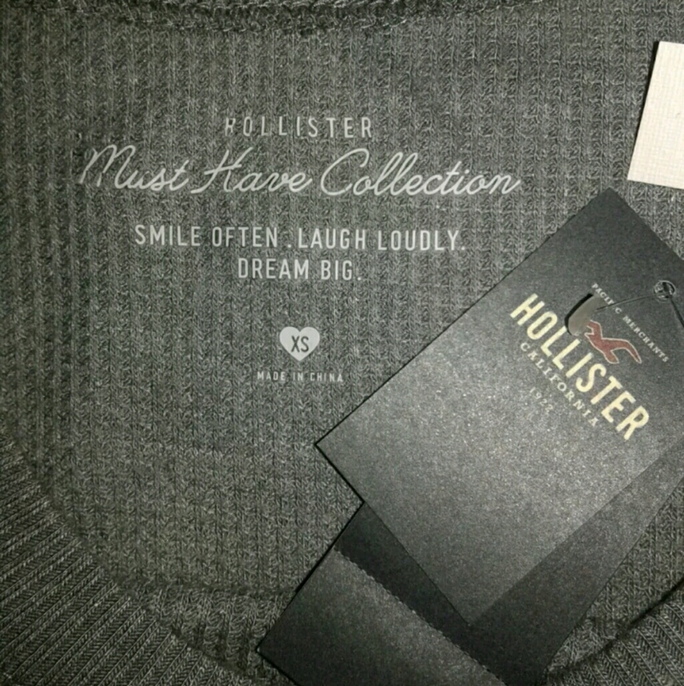 Hollister Gray Long Sleeve Crop Top Sweatshirt - Picture 8 of 8